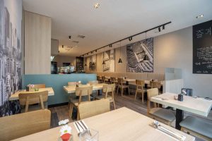 Koreanisches Restaurant - Soulfood - Doboo in Bonn - innenaufnahme gesamt, perspektive eingang